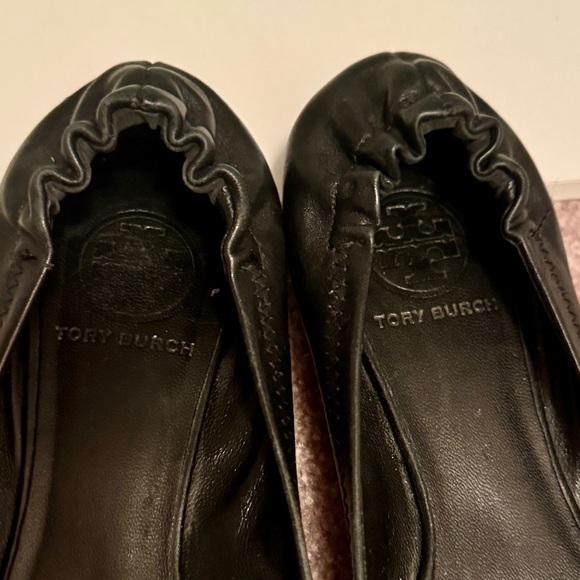 Tory Burch Black Leather Reva Ballet Flat - Picture 6 of 8